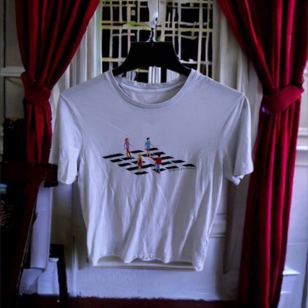 ARMANI EXCHANGE LOGO 4PEOPLE WALKING ON SQUARE CONTRASTING LOGO' T-SHIRT size M - Picture 12 of 16